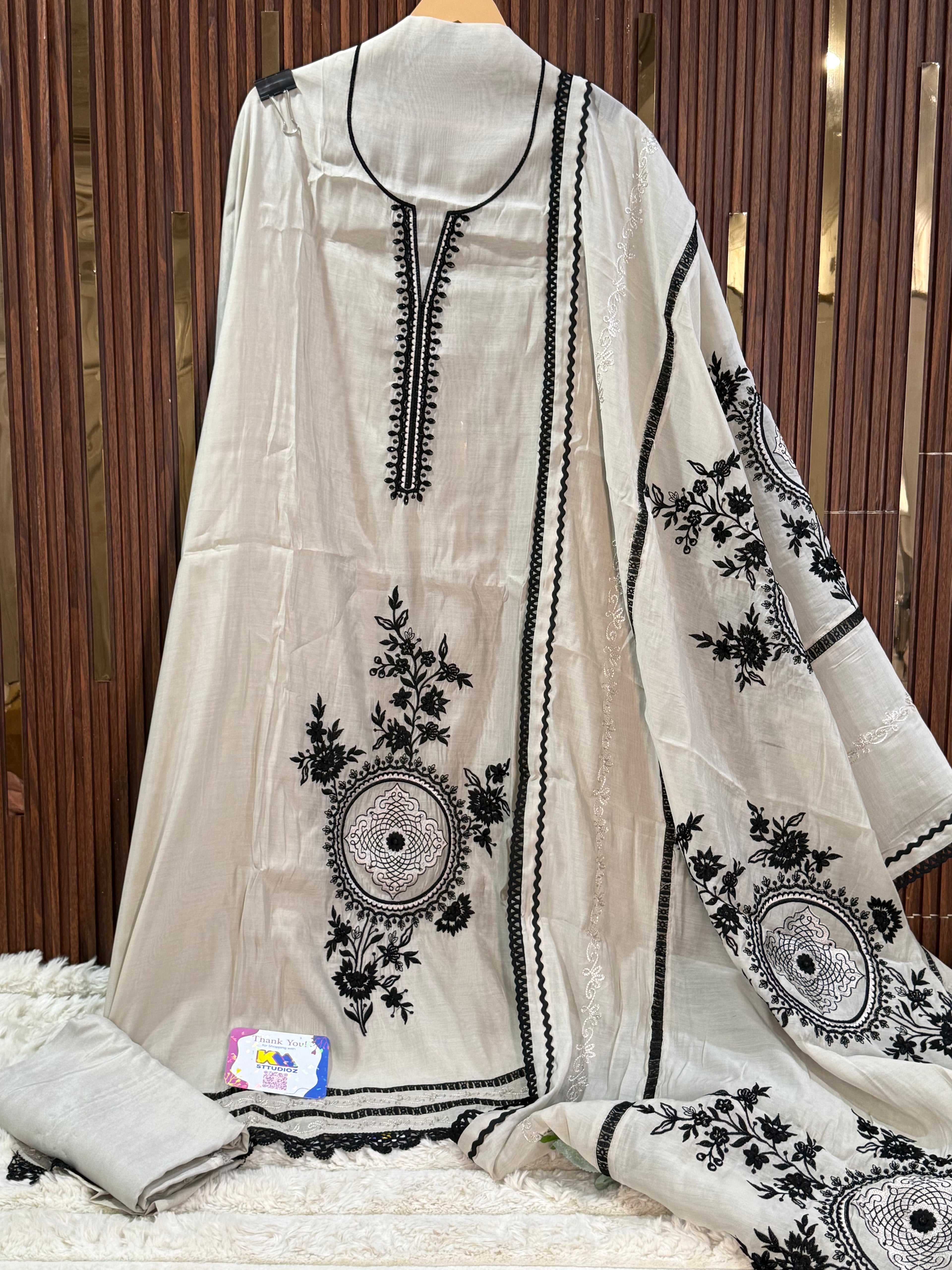 Mul Chanderi Black Work Suit Set